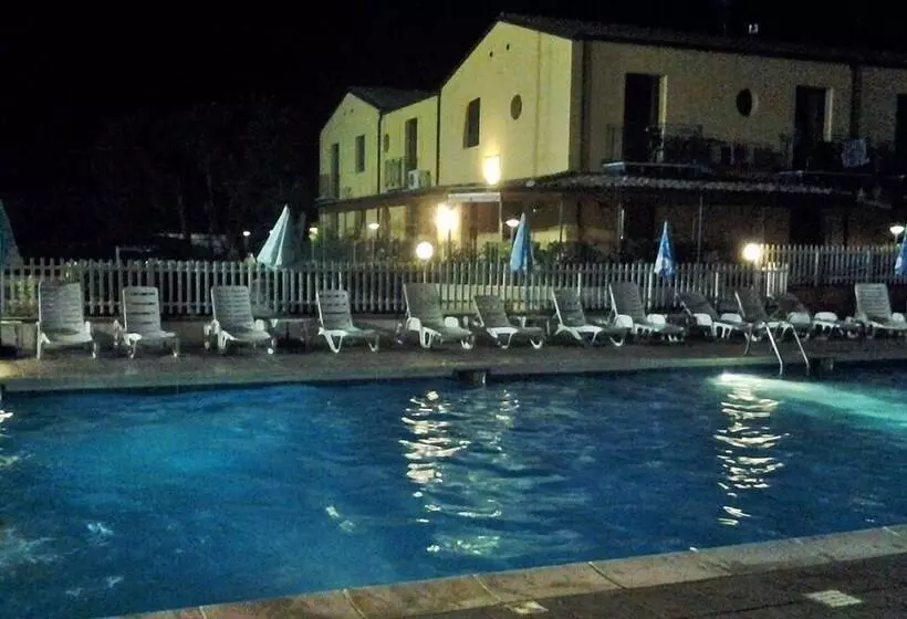 Aamiaismajoitus (B&B) Capo Plaia Cefalù