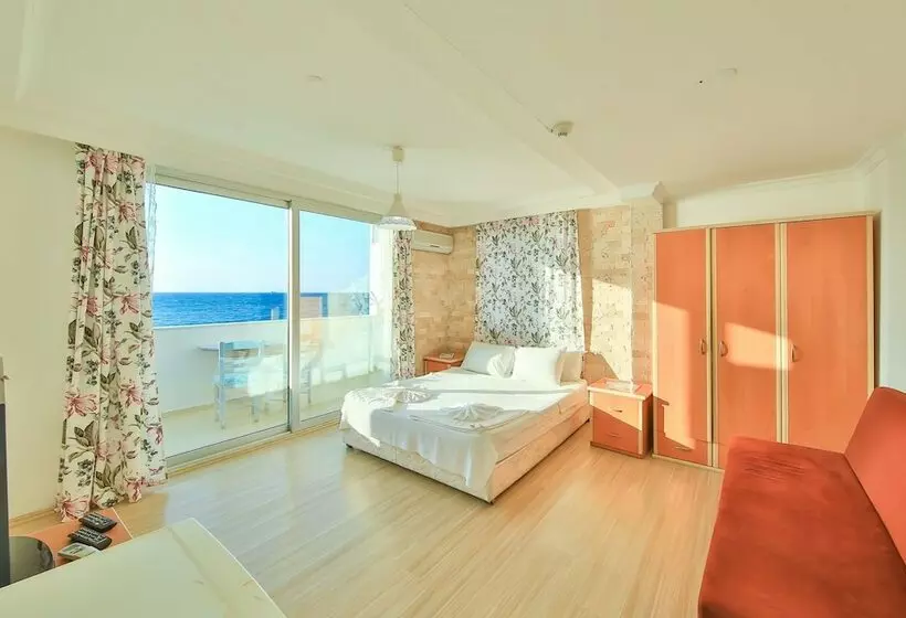 Aamiaismajoitus (B&B) Denize Sıfır