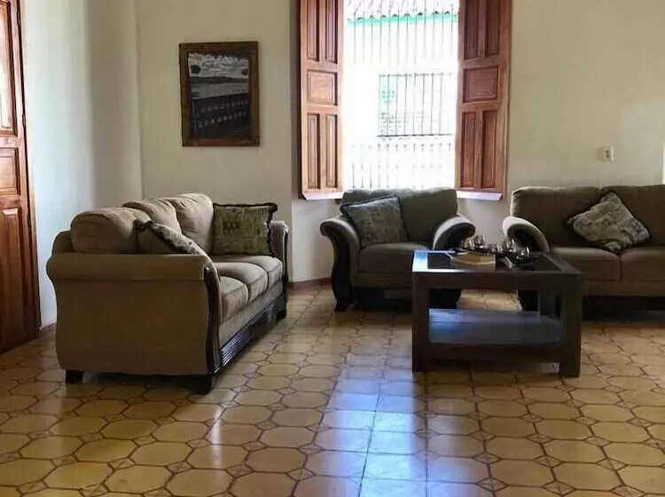 Hostelli Vegas Grandpa