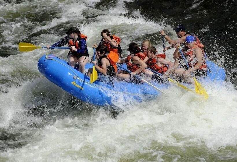 هتل Campestre La Montaña