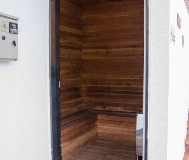 هتل Campestre La Montaña