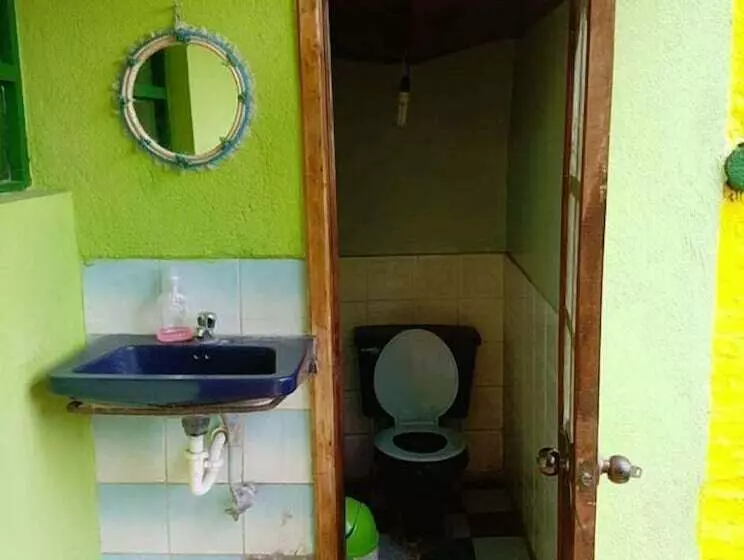 ホテル Hostal Casa Aida