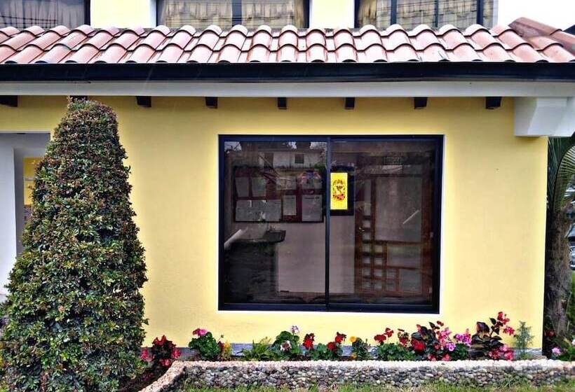 Hotel Hostal Mariscal Sucre