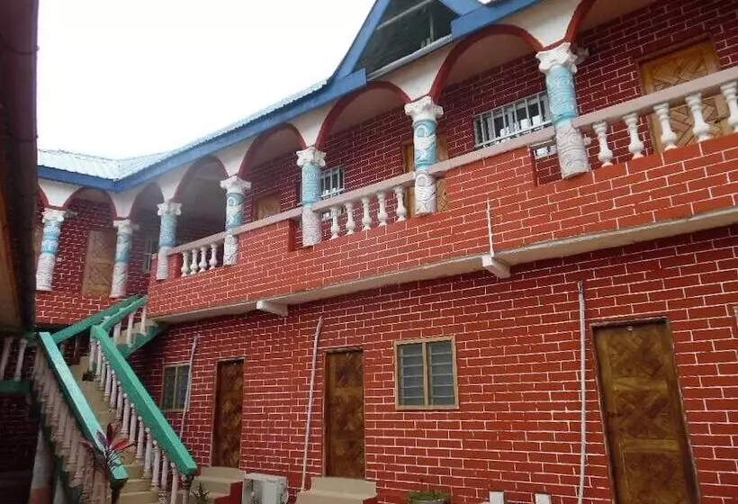 هتل Hôtel Sacha