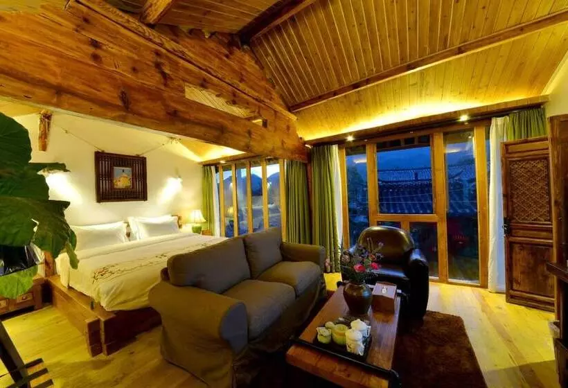 Hotelli Lijiang Seven Island Resort