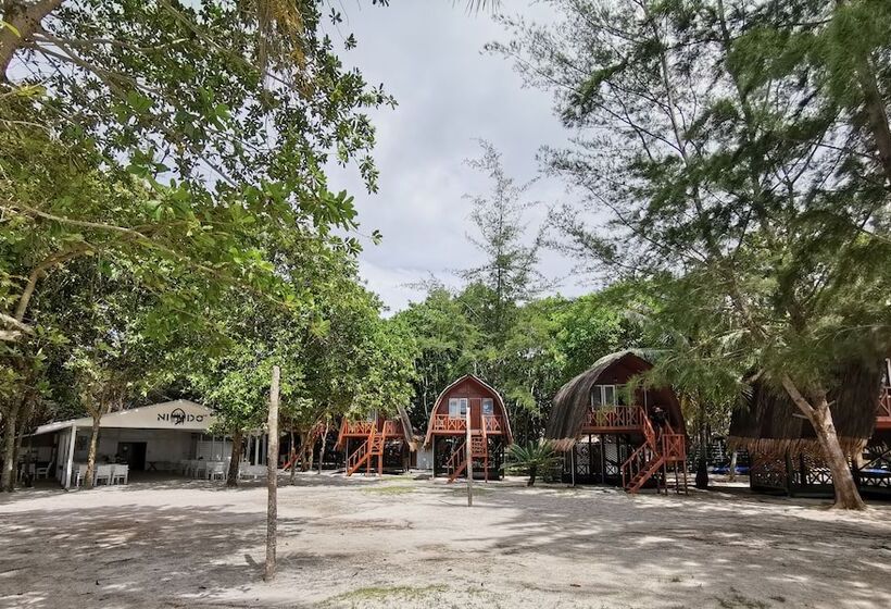 בית מלון כפרי Nido Mantanani Lodge