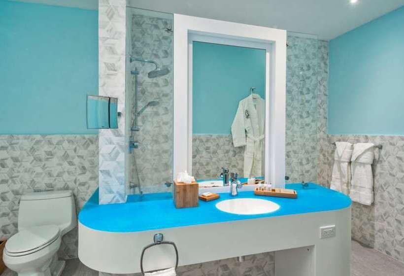 هتل Cane Garden Bay Beach