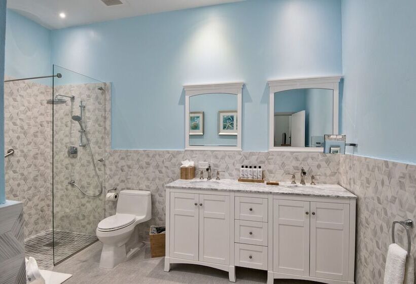 هتل Cane Garden Bay Beach