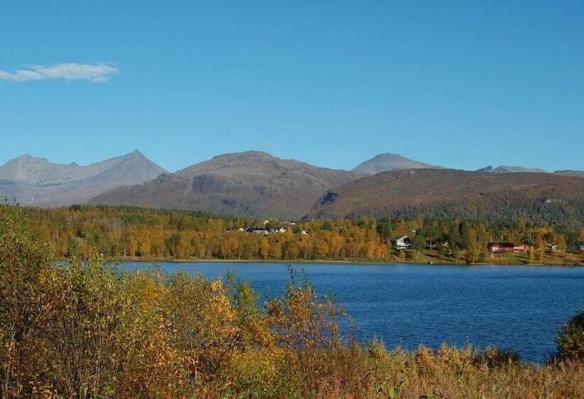 호텔 Soltun Soldatheim & Ungdomssenter