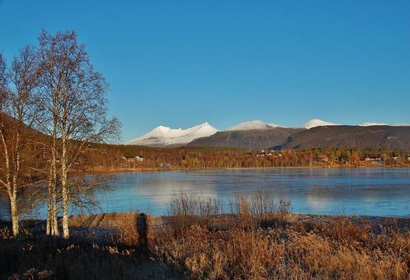 호텔 Soltun Soldatheim & Ungdomssenter