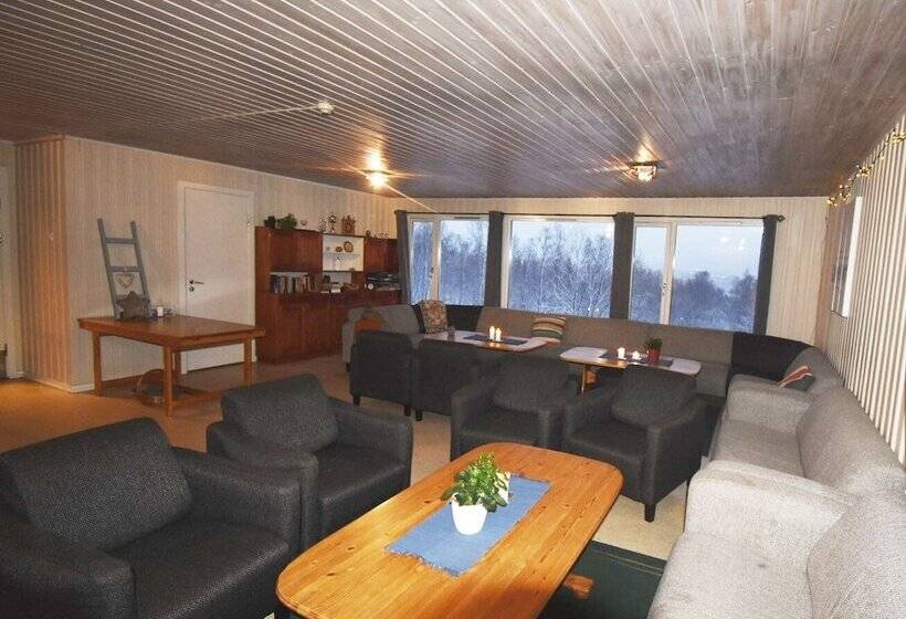 호텔 Soltun Soldatheim & Ungdomssenter