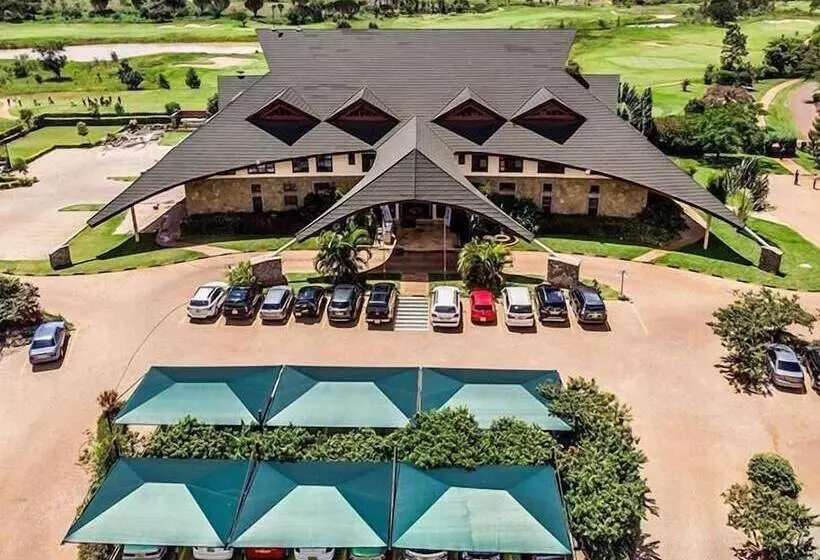 هتل Thika Greens Golf Resort