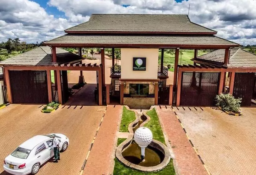 هتل Thika Greens Golf Resort