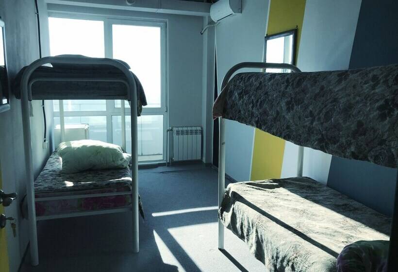 Kandinskiy Hostel