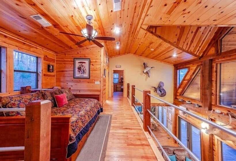 Mountain Fork Lodge With Wifi And Fire Pit By Redawning