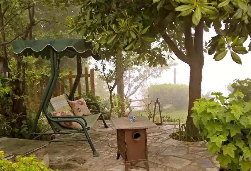 Majatalo Ellis Full Guest House