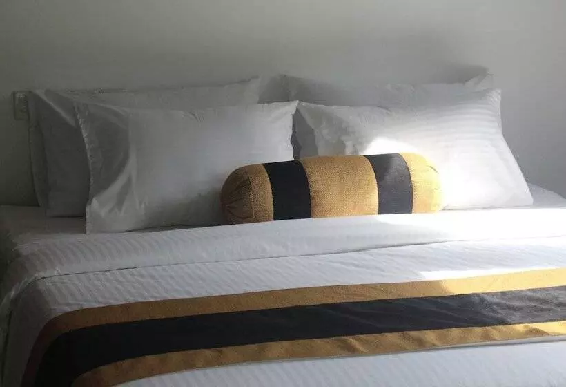 ペンション Jas Residence Pool Villa