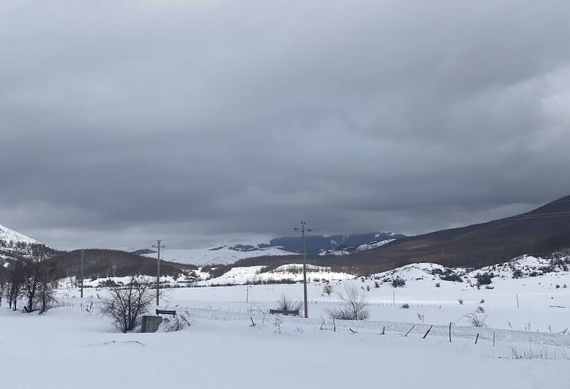 پانسیون Joen Village