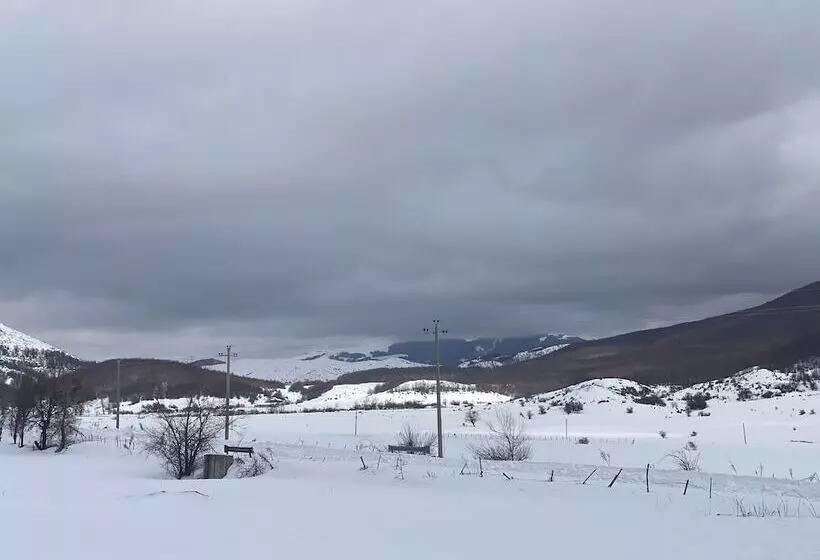 Majatalo Joen Village