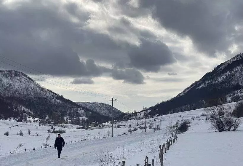 Majatalo Joen Village