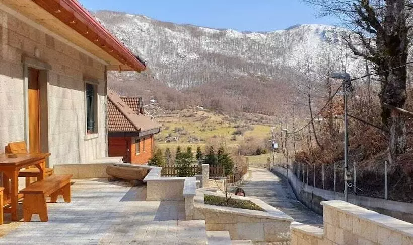 Majatalo Joen Village