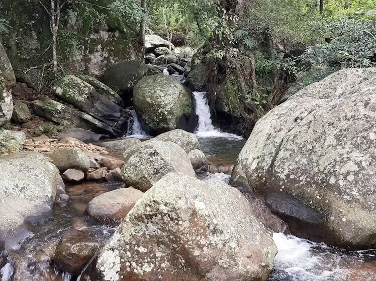 ペンション Kallycave Eco Lodge