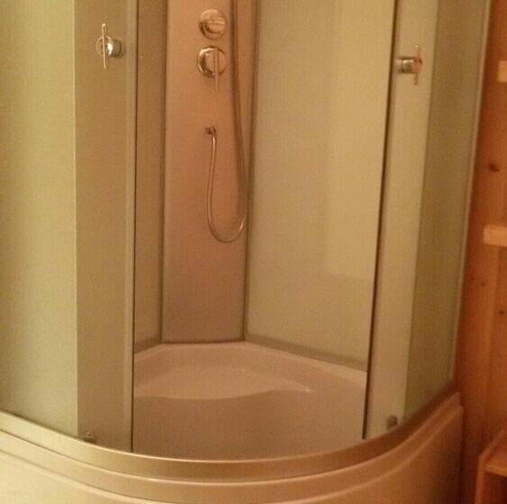 膳宿费 Kedrovy Dom Kochievskih