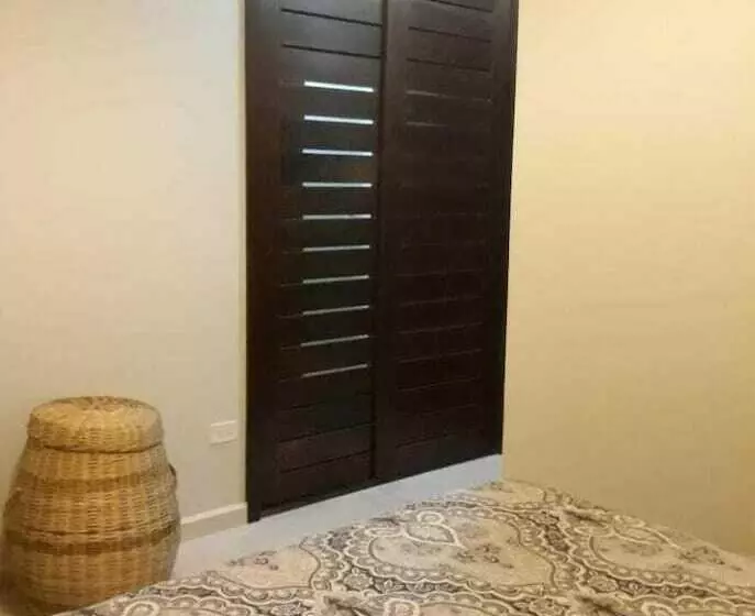 پانسیون Paradise In Coral View Roatan