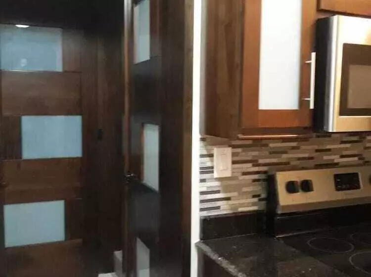 پانسیون Paradise In Coral View Roatan