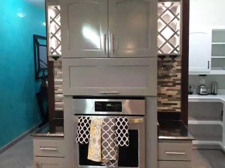 پانسیون Paradise In Coral View Roatan