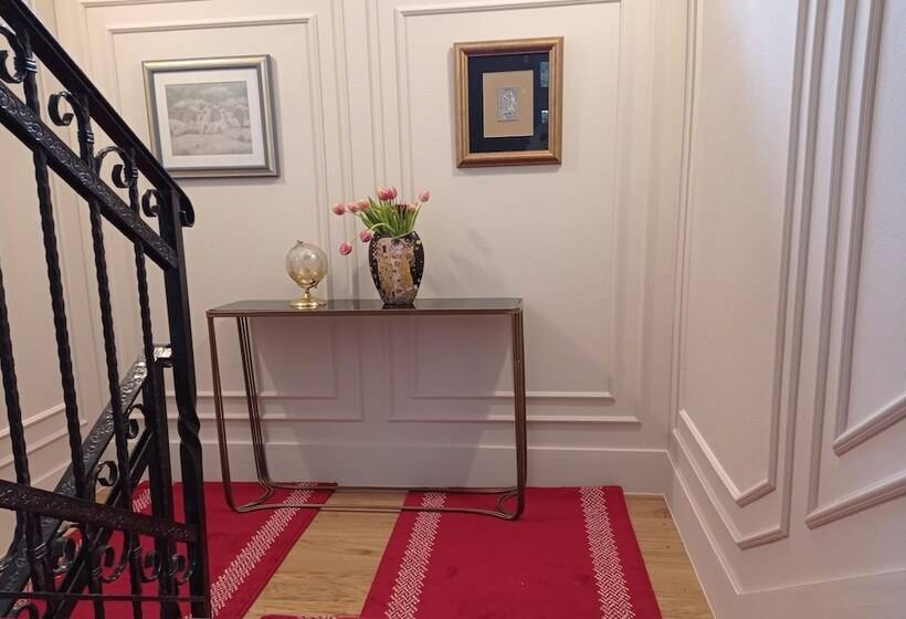 بنسيون Plitvice Falls Cottage