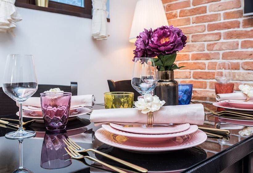 بنسيون Plitvice Falls Cottage