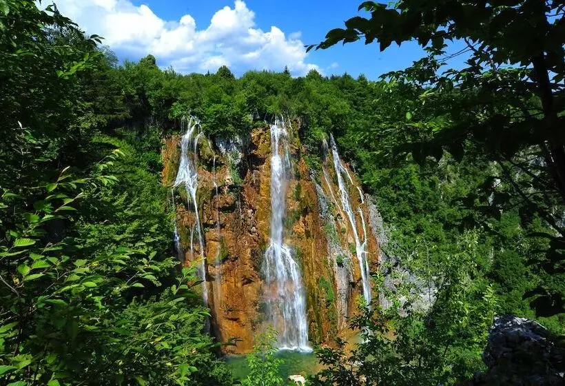 Majatalo Plitvice Falls Cottage
