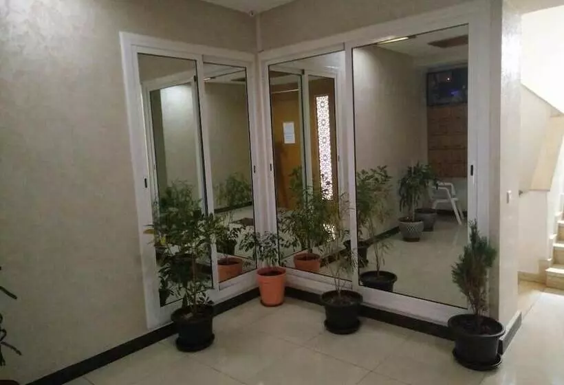 پانسیون Residence Qorri
