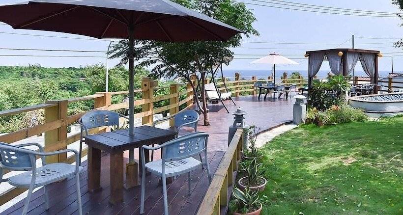 پانسیون Sky Blue Sea Homestay