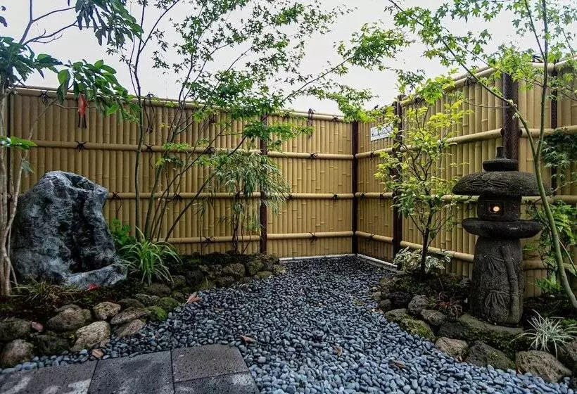 Majatalo Yufuin Akarinoyado