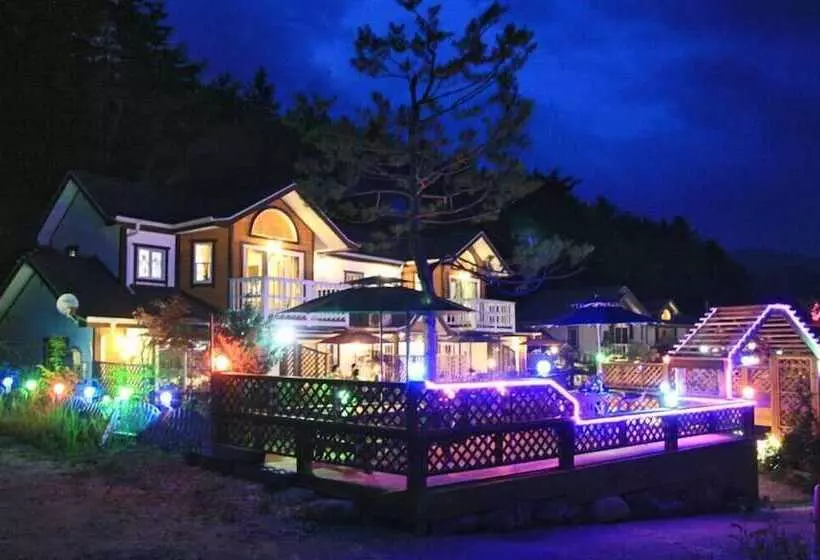 Ravie Pension