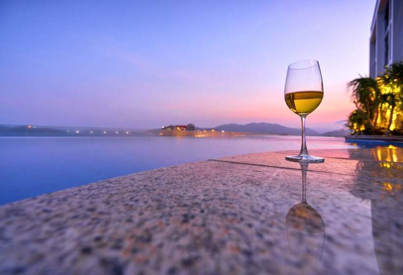 Scenia Bay Residences