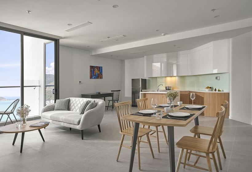 Scenia Bay Residences