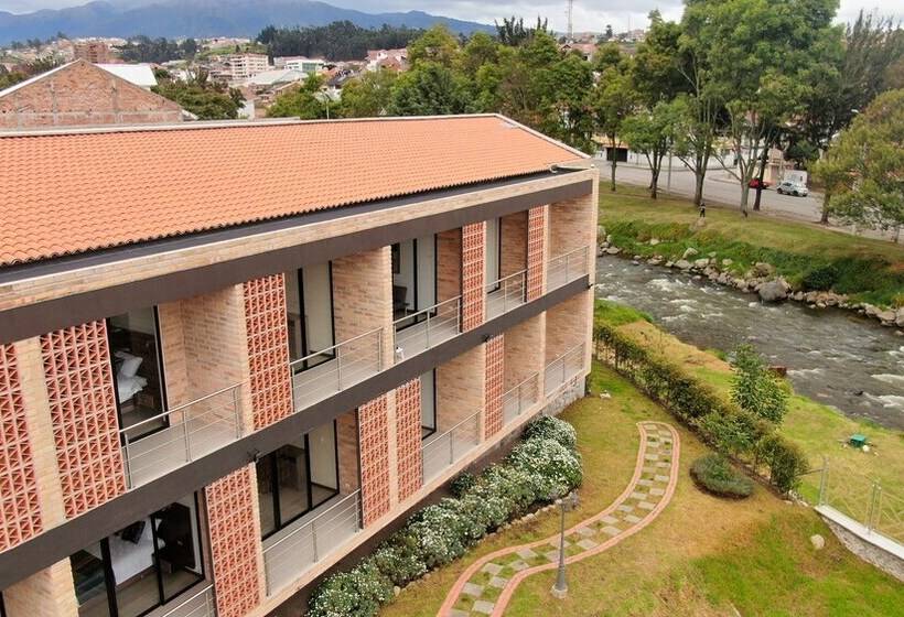 Venue Batán Hotel & Suites