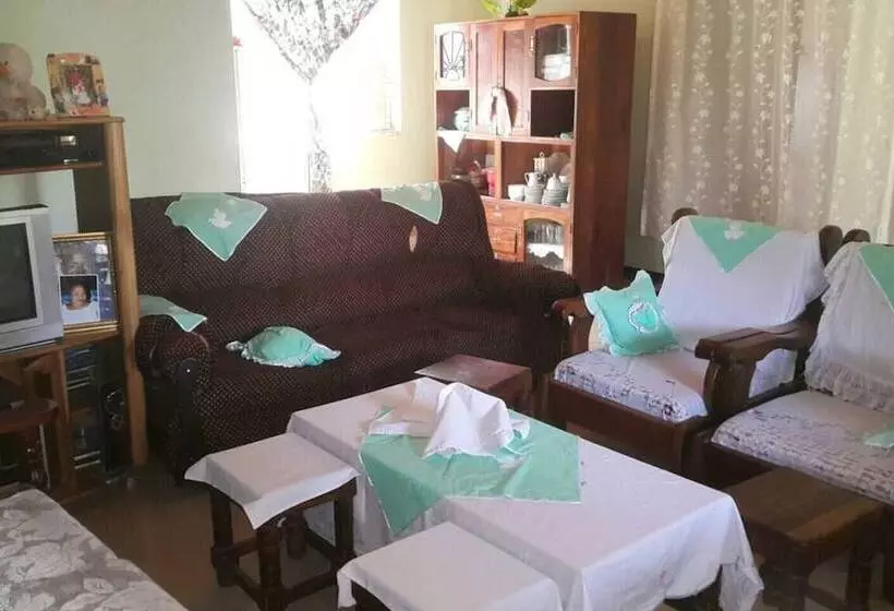 Aamiaismajoitus (B&B) The Maasai Homestay & Safaris