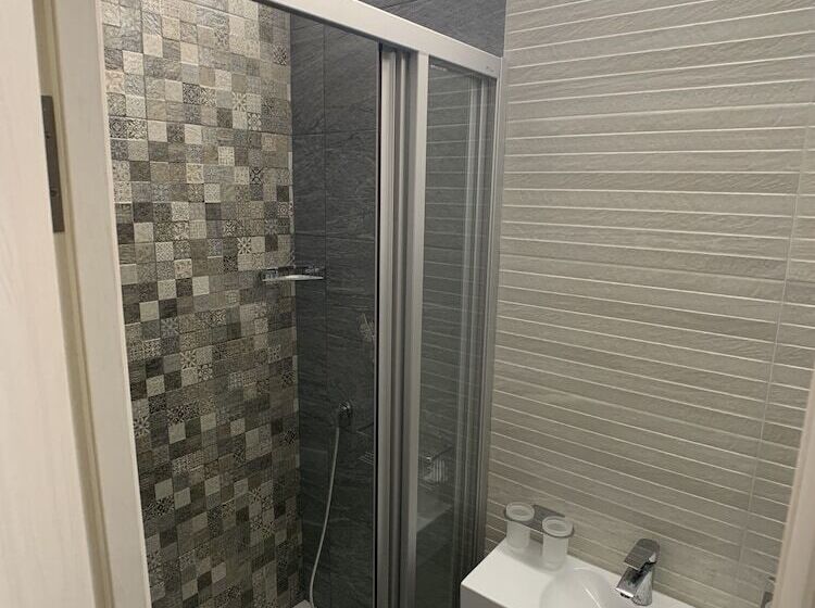 Hostel Lodging Center