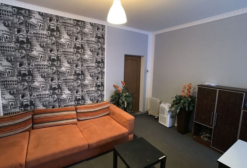 Hostel Lodging Center