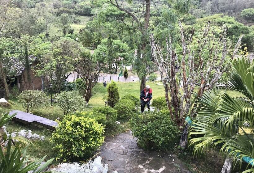 هتل Cabañas Sebastian