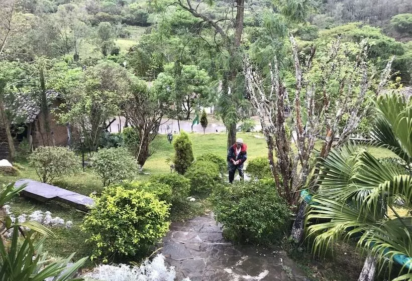 هتل Cabañas Sebastian