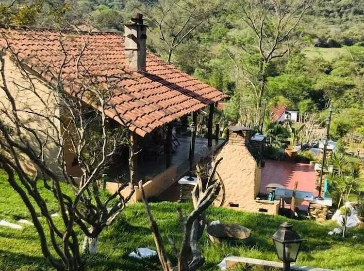 هتل Cabañas Sebastian