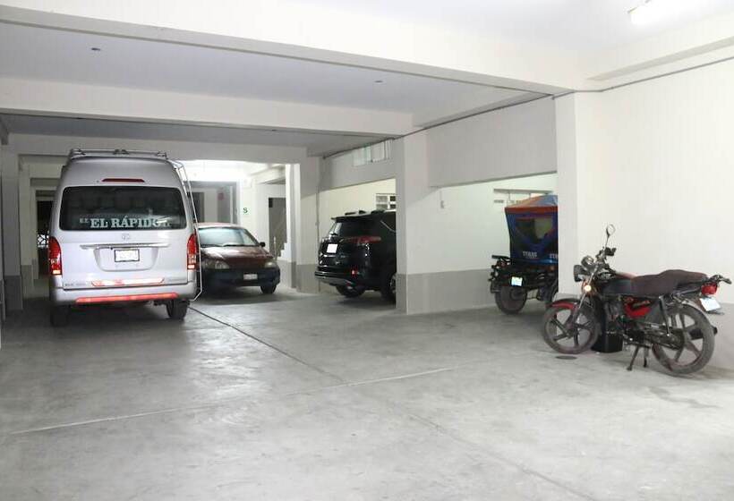 Отель Camino Real