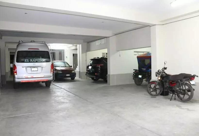 ホテル Camino Real