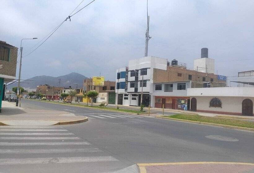 Отель Camino Real