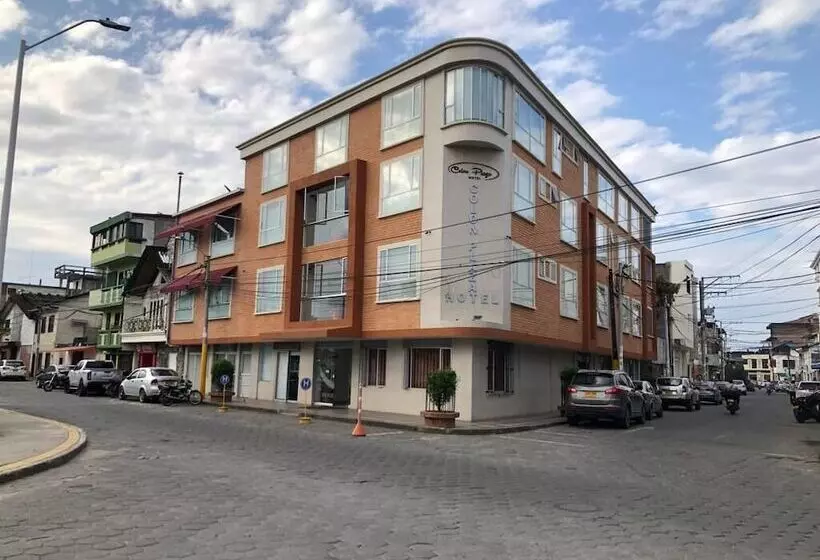Hotelli Colón Plaza